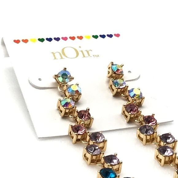 NWT Noir Long Statement Dangle Earrings - Picture 2 of 4